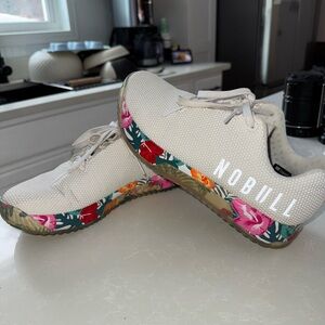 NOBULL Women's Cream Floral Sneakers